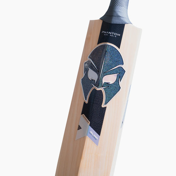 Phantom Dark Edition Commander Cricket Bat